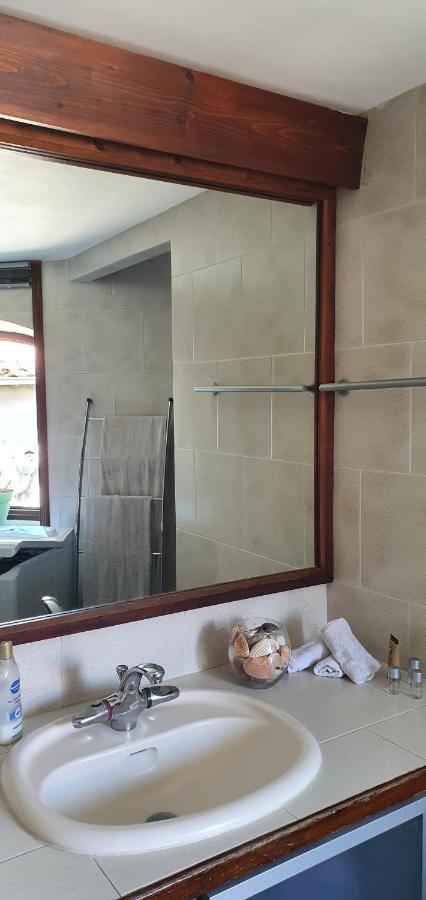 Joshroom Caux ภายนอก รูปภาพ
